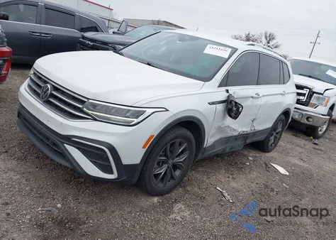 2022 Volkswagen Tiguan 2.0T Se z USA, uszkodzony, nr VIN 3VV2B7AX8NM138155
